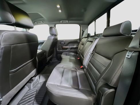 Used 2018 GMC Sierra 1500 Denali image 18