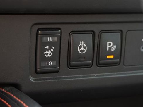 Used 2023 Nissan Frontier PRO-4X w/ Pro Convenience Package AWD/4WD image 25