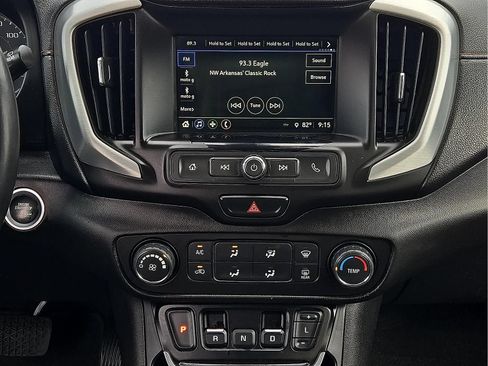 Used 2018 GMC Terrain SLE FWD image 12
