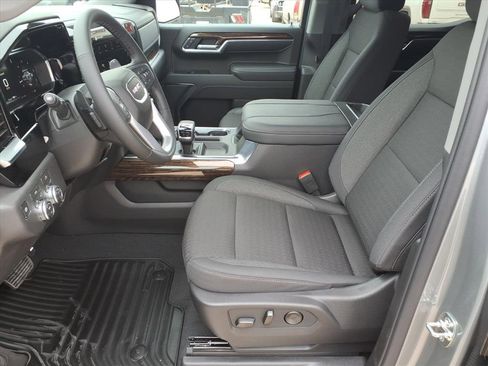 New 2026 GMC Sierra 1500 Elevation image 15