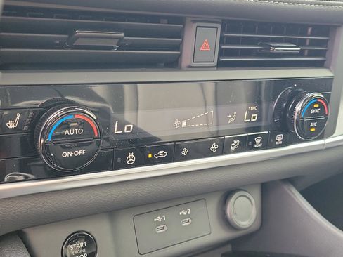 New 2026 Nissan Rogue SV image 23