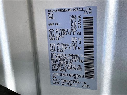 Used 2025 Nissan Rogue SV AWD/4WD image 34