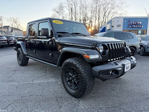 Used 2022 Jeep Gladiator Willys image 1