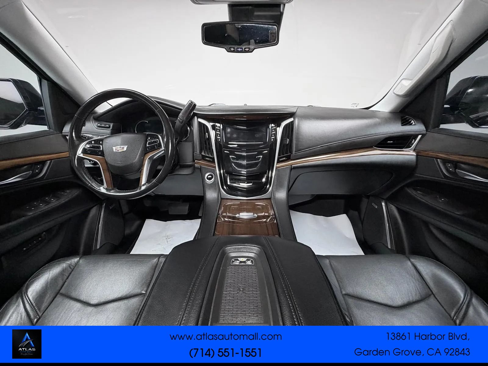 Used 2016 Cadillac Escalade Premium AWD/4WD image 26