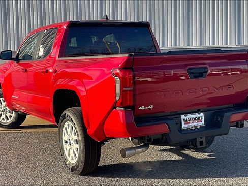 New 2025 Toyota Tacoma SR5 image 3
