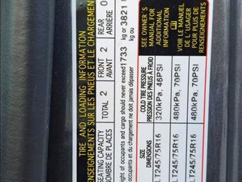 Used 2023 Mercedes-Benz Sprinter 2500 image 22