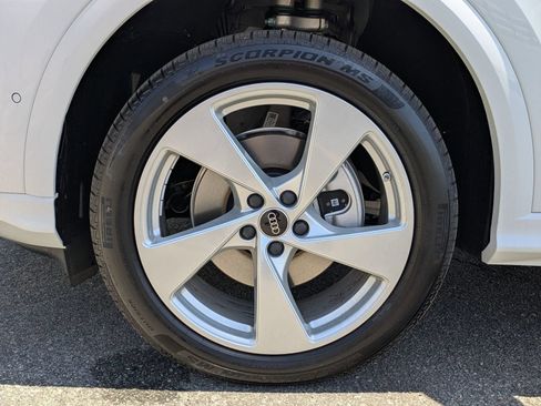 New 2026 Audi Q5 Premium Plus AWD/4WD image 13