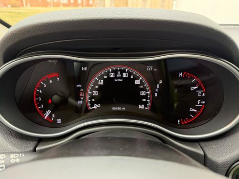 Used 2020 Dodge Durango AWD image 10