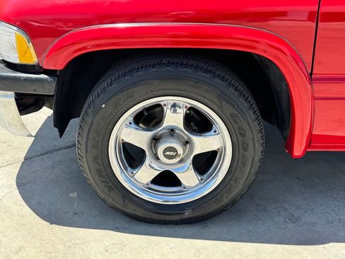 Used 1998 Dodge Ram 1500 Truck 2WD Regular Cab image 9