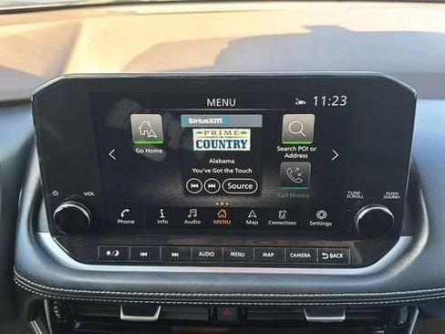 Used 2023 Nissan Rogue SL w/ SL Premium Package AWD/4WD image 18