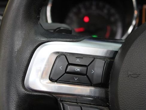 Used 2016 Ford Mustang Convertible RWD image 15