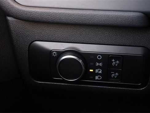 Certified 2025 Ford Escape Active image 19