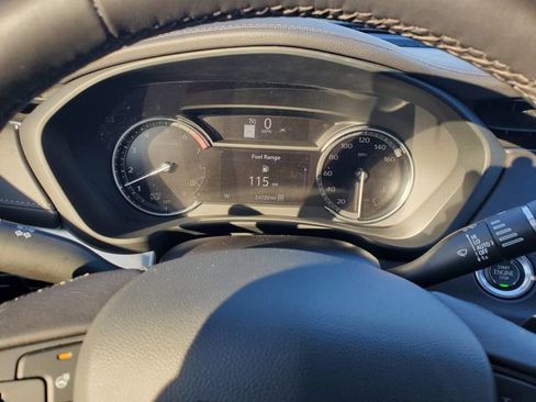 Certified 2023 Cadillac XT4 Premium Luxury w/ Cold Weather Package image 30