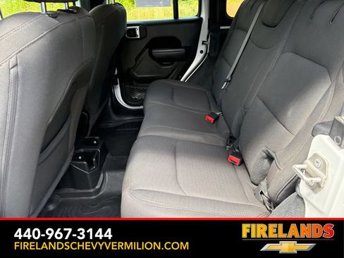 Used 2022 Jeep Wrangler Unlimited Sport AWD/4WD image 41