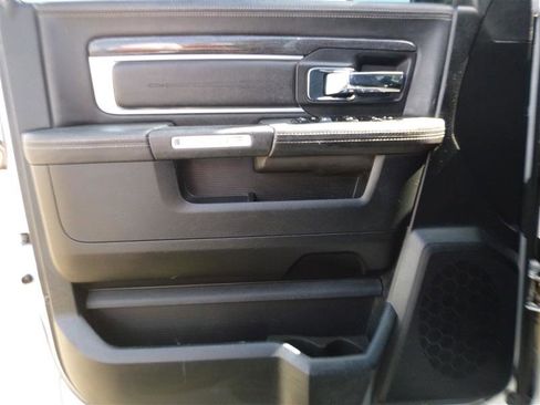 Used 2014 RAM 1500 Limited AWD/4WD image 18