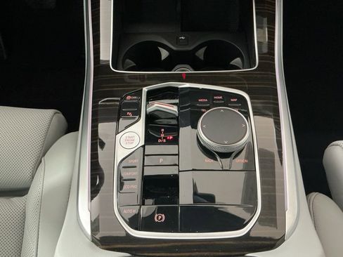 Certified 2025 BMW X5 sDrive40i image 13