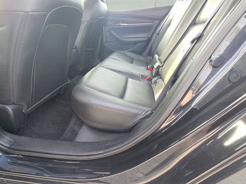 Used 2023 MAZDA MAZDA3 s image 18
