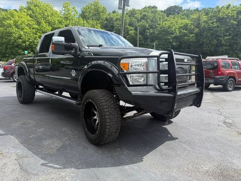 Used 2015 Ford F250 Platinum w/ FX4 Off-Road Package image 16