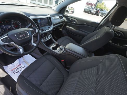 Used 2023 GMC Acadia SLE w/ Driver Convenience Package AWD/4WD image 13