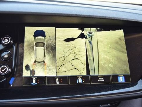 Used 2022 Buick Envision Essence w/ Technology Package I image 15