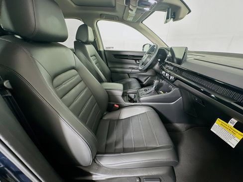 Used 2023 Honda CR-V EX-L image 32