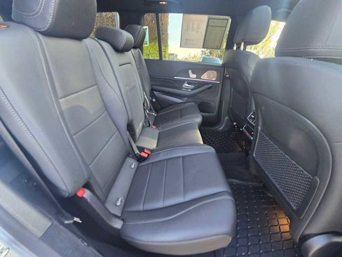 Certified 2025 Mercedes-Benz GLS 450 4MATIC image 14