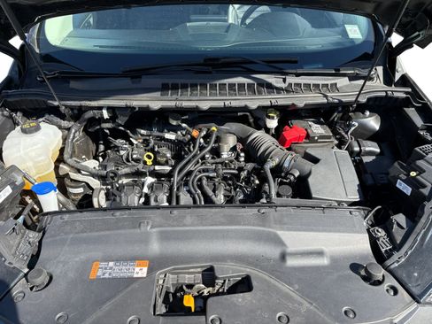 Used 2024 Ford Edge SEL image 19