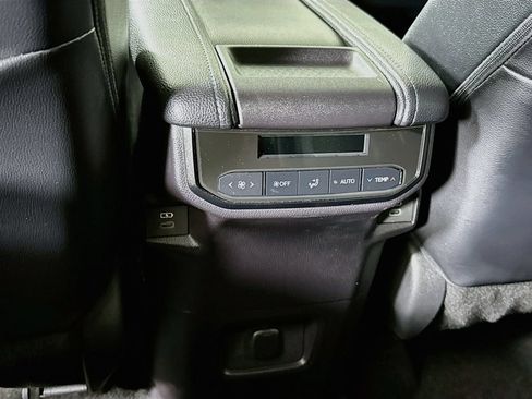 Certified 2025 Toyota Grand Highlander AWD Hybrid image 29