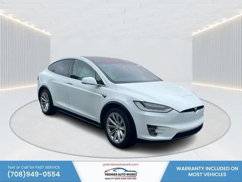 Used 2017 Tesla Model X 90D AWD/4WD image 3