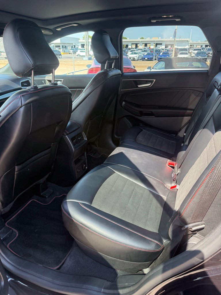 Used 2024 Ford Edge ST-Line AWD/4WD image 19