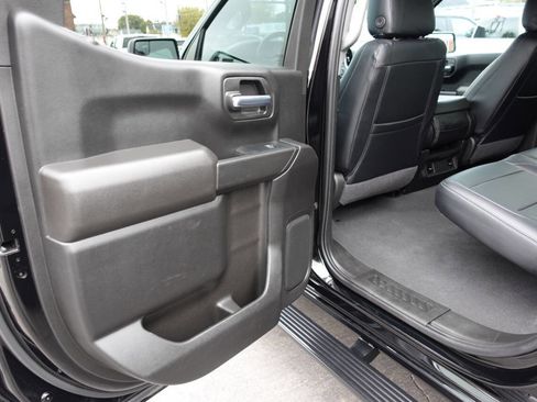 Used 2023 Chevrolet Silverado 1500 Custom image 19