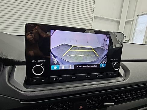 Used 2025 Honda Accord SE image 16