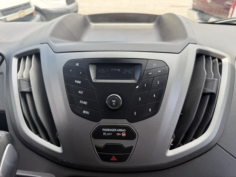 Used 2018 Ford Transit 150 130 Low Roof RWD image 14