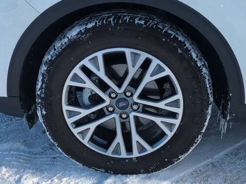 Used 2022 Ford Escape SEL image 14