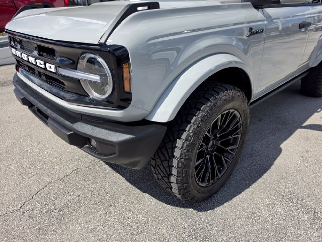 Used 2026 Ford Bronco Outer Banks AWD/4WD image 14