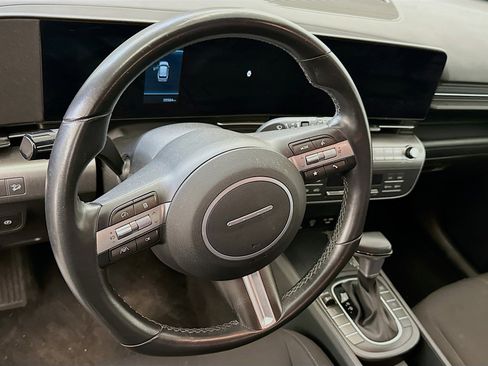 Used 2024 Hyundai Kona SEL image 18