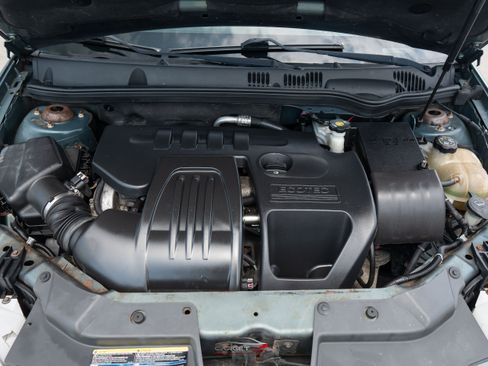Used 2009 Chevrolet Cobalt LT FWD image 34