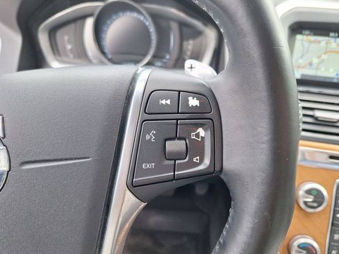 Used 2015 Volvo XC60 T6 Platinum FWD image 44
