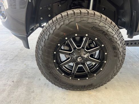 New 2022 RAM 2500 Big Horn w/ Level C Equiment Group image 12