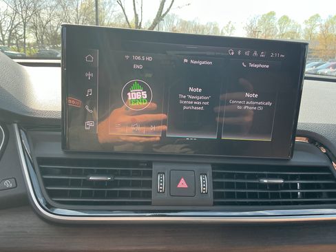 Used 2025 Audi Q5 e Premium image 17