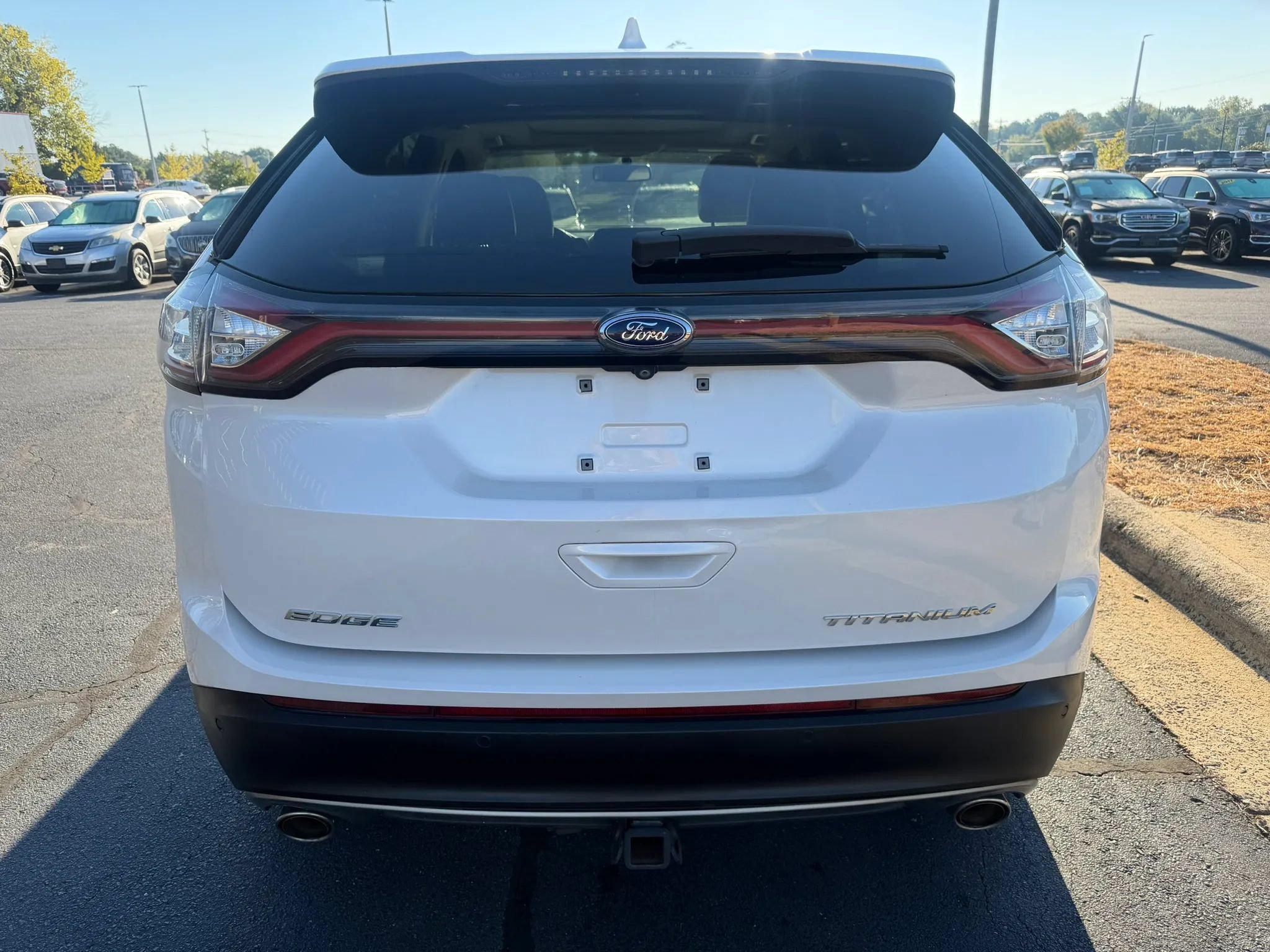 Used 2018 Ford Edge Titanium w/ Equipment Group 301A FWD image 6