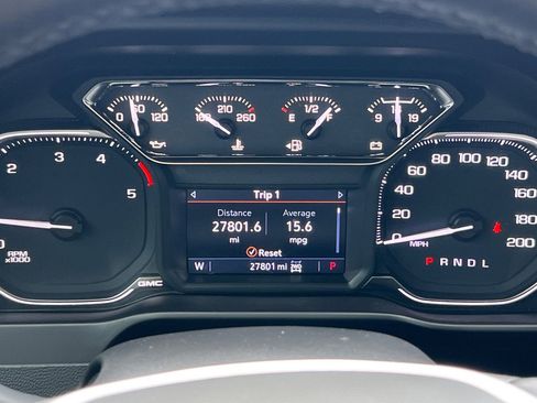 Used 2023 GMC Sierra 3500 SLT w/ Gooseneck/5TH Wheel Package image 23