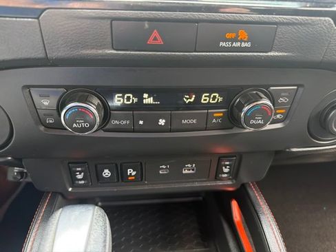 Used 2023 Nissan Frontier Pro-X w/ Pro Convenience Package RWD image 12