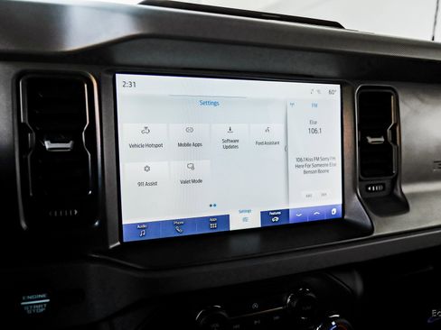 Used 2024 Ford Bronco Big Bend image 70