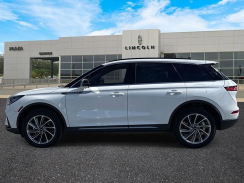 New 2026 Lincoln Corsair Premiere image 6