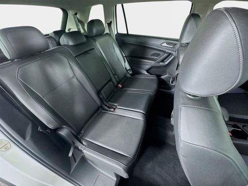 Used 2019 Volkswagen Tiguan SEL image 29