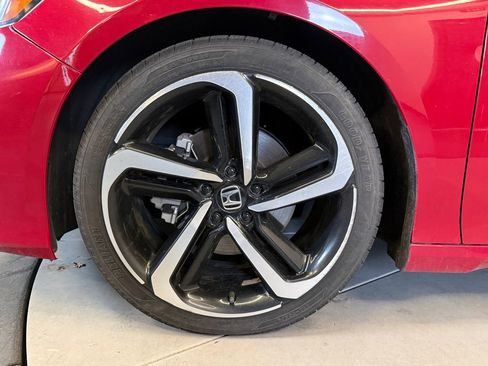 Used 2021 Honda Accord Sport image 25