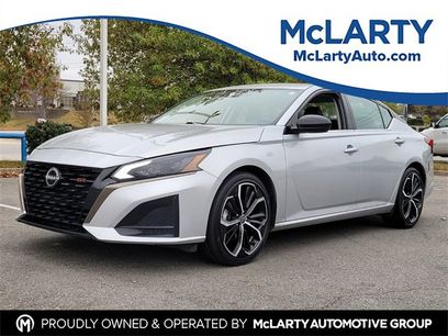 Used 2023 Nissan Altima 2.5 SR