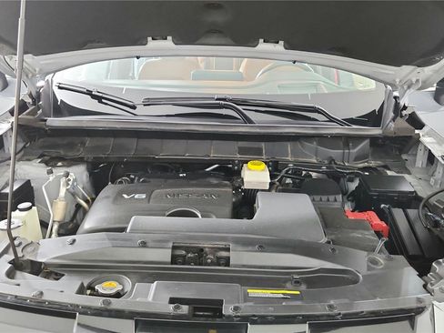 Used 2024 Nissan Pathfinder Platinum FWD image 35