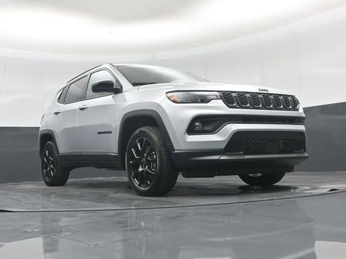 New 2026 Jeep Compass Latitude AWD/4WD image 44